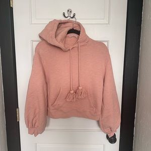 ULLA JOHNSON! Super cute and comfy (PEACH 🍑) sweatshirt (XS) LIKE NEW
